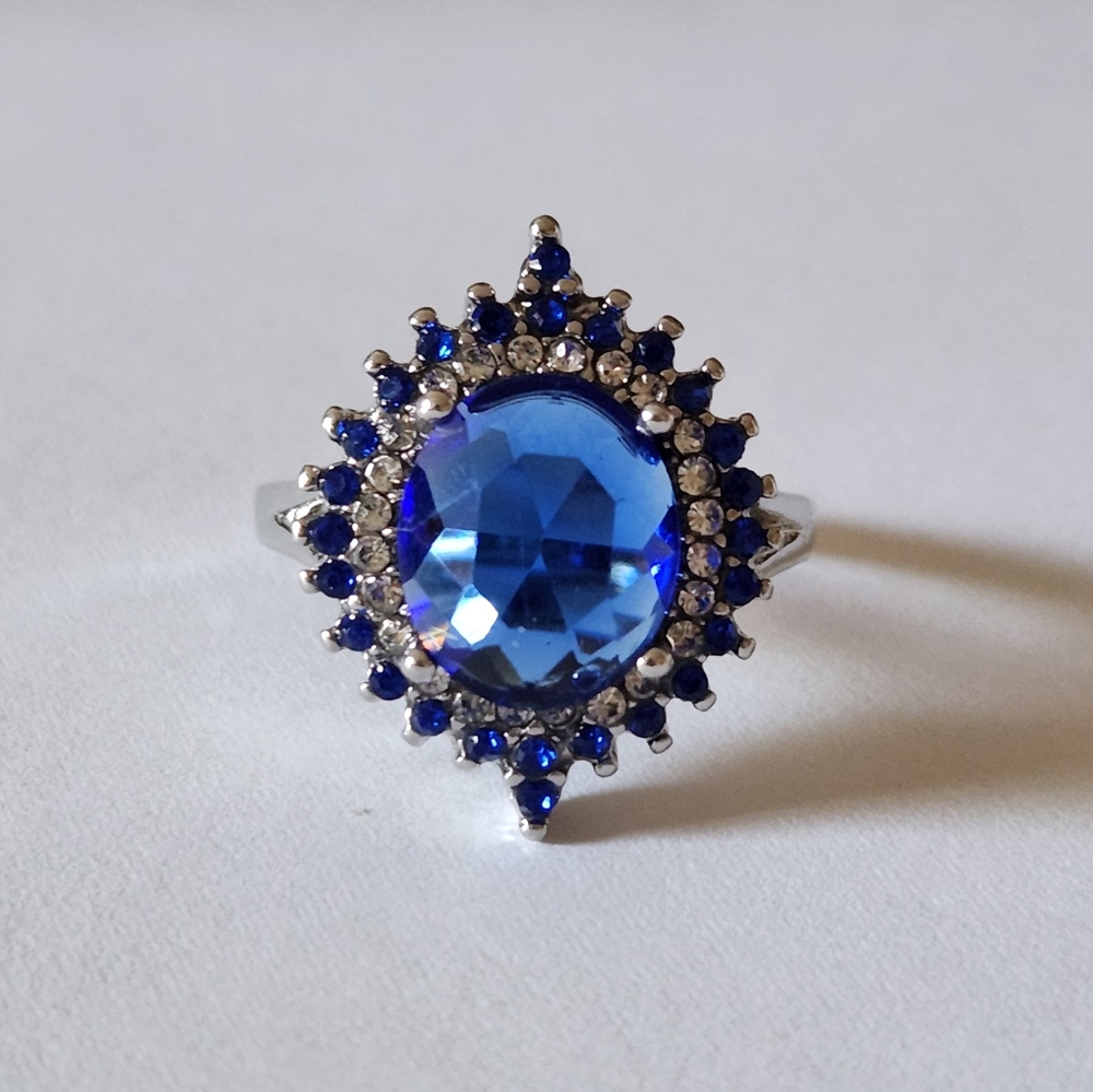 New 925 Silver Oval Cut Blue Sapphire Diamond Ring for Women - Picture 7 of 12